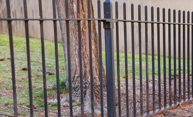 aluminum fence