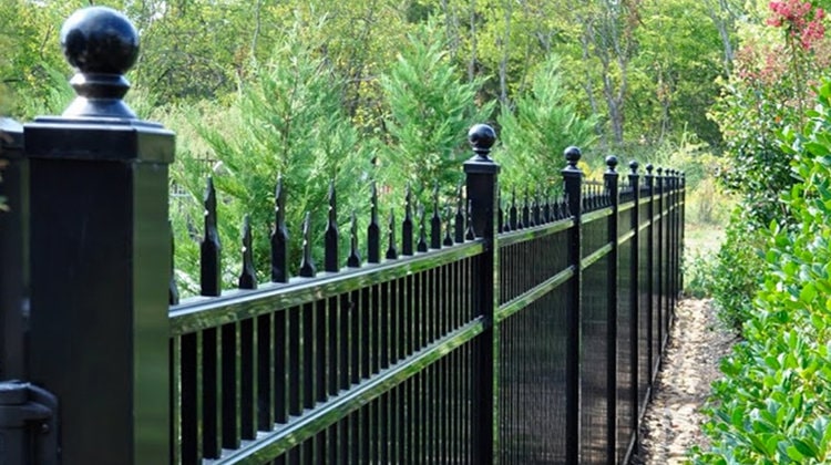 aluminum fence